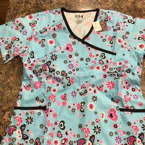 Xl scrub top